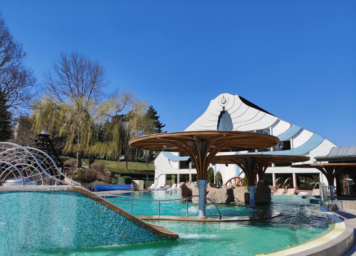 Spa Residence Carbona Water Lily Apartment Хевиз Экстерьер фото